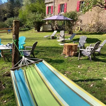 Cedres Bleus De Joany Chez Nathalie 3* Viviez