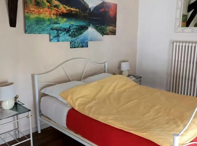 Cedres Bleus De Joany Chez Nathalie ゲストハウス