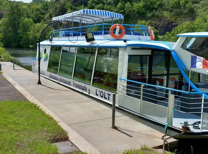 Cedres Bleus De Joany Chez Nathalie ゲストハウス 3*