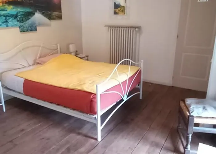 Cedres Bleus De Joany Chez Nathalie ゲストハウス